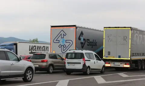 Спират трафика по АМ "Тракия" четири пъти на ден за по 45 минути - 1