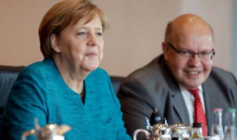 Ефектът Шулц отшумя, Меркел отново е номер едно - 1
