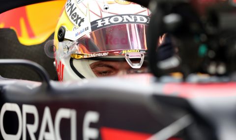 Макс Верстапен ще кара с кола с №1 през сезон 2022 - 1