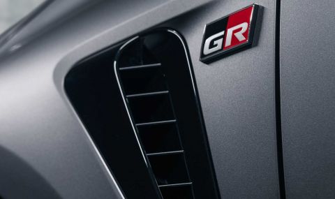 Най-наточената Corolla дебютира в началото на април (ВИДЕО) - 1