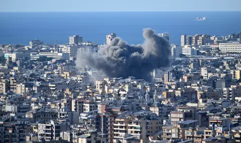 The Israeli army has renewed its airstrikes on Beirut  - 1