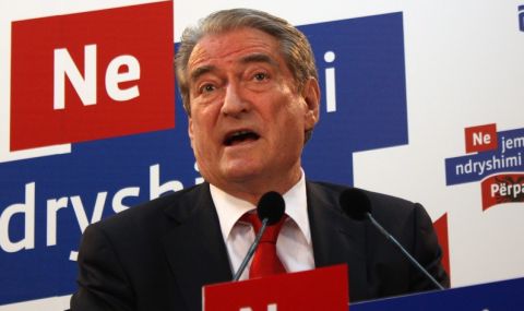 Обвиниха бивш балкански премиер в корупция - 1