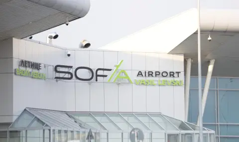 Aviation photographers: The man who took pictures at Sofia airport did not have a drone  - 1