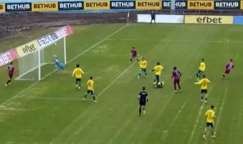  Добруджа разпиля Септември и се отлепи от дъното - 1