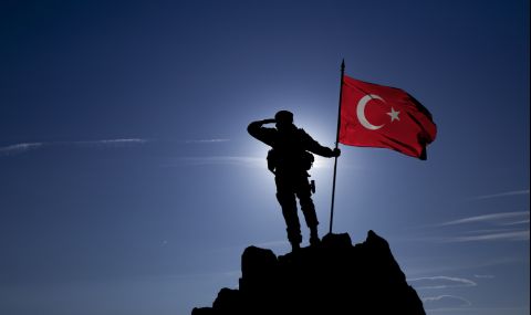 Турция праща  25 хиляди военни в Сирия - 1