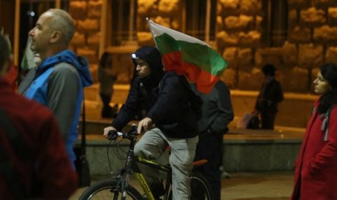 Тома Биков: Протестите останаха неразбрани - 1