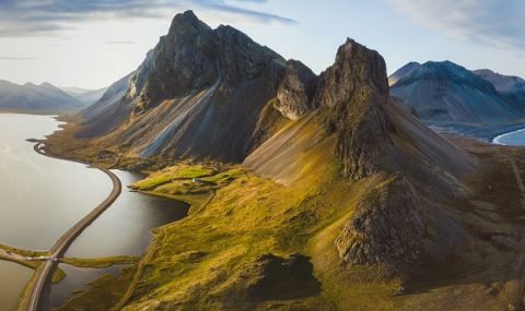 Исландия може да е върхът на потънал континент - 1