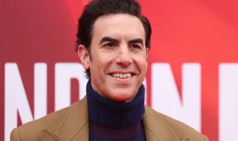 Саша Барън Коен, изиграл Борат, заби 27-годишен еротичен модел - 1