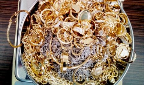 Митничари откриха златни накити за над 80 000 лева - 1