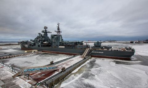 Руски командир окраде собствения си кораб - 1