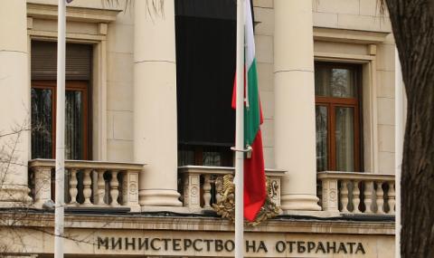 Вдигат възрастта за влизане в армията - 1