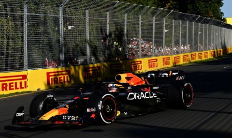 Верстапен с Red Bull триумфира в Гран При на Австралия - 1