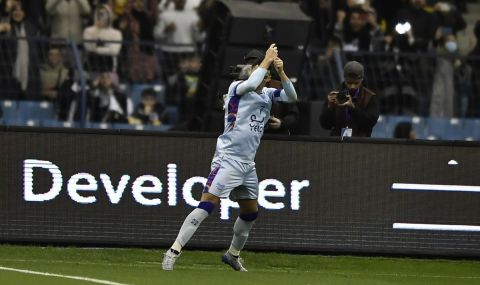 Роналдо се радва за първенството на Саудитска Арабия - 1
