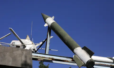 Американците свалили 80 ирански дрона и поне 6 ракети при атаката срещу Израел - 1