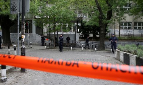  След трагичния инцидент в Белград: Критично е състоянието на простреляното момиче - 1
