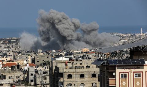 Хамас открива огън от входа на болница "Ал Кудс"  - 1