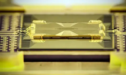 Отвори първият завод за масово производство на квантови компютри - 1