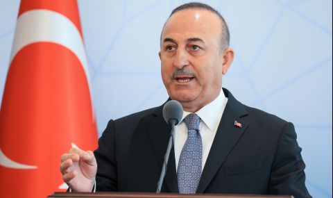 Турският външен министър поправи чуждестранен журналист: Не ни викайте Търки - 1