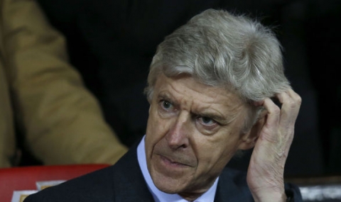 Венгер отнася сериозно наказание от ФА - 1