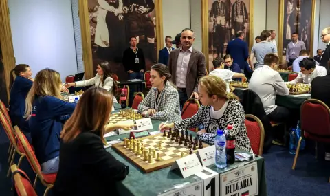 Българските шахматистки с летящ старт на Европейското първенство – разгромиха Чехия с 4:0 - 1