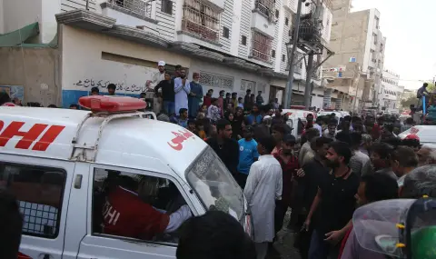 Експлозия на газ в жилищна сграда в Карачи отне живота на 13 души - 1