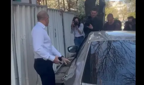 Румен Радев глобен в изборния ден - 1