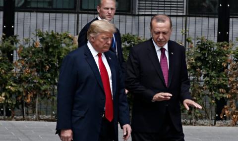 Тръмп разговаря с Ердоган на закрити врати - 1