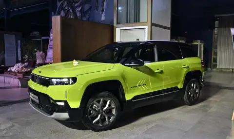 Изцяло новият Jeep Compass "кацна" в София - 1