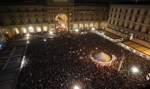 Хиляди на протест във Флоренция - 1