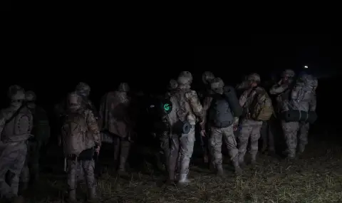 Намериха черните кутии на разбилия се в Турция самолет с либийски военни