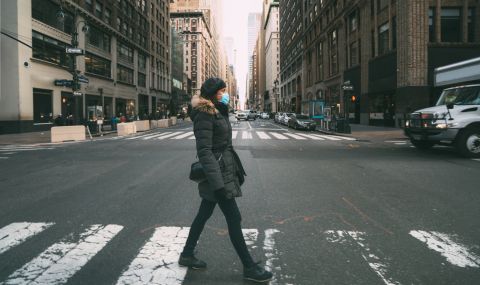 САЩ регистрираха най-много починали с COVID-19 от половин година насам - 1