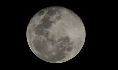 САЩ успешно кацнаха на Луната за първи път от 50 години - 1