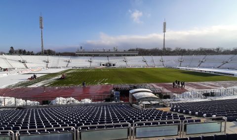 Отчайващо е състоянието на терена на националния стадион, твърди Стойчо Младенов (СНИМКИ) - 1