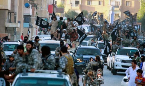 Унищожиха 33-ма джихадисти при въздушни удари в Рака - 1