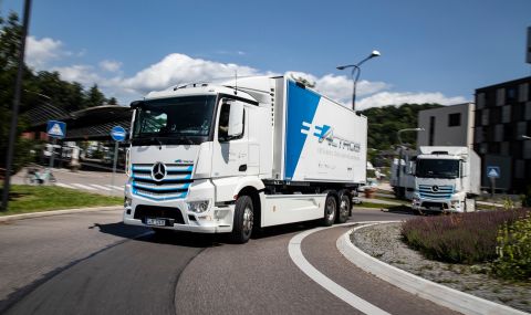 Електрическият камион на Mercedes ще дебютира на 30 юни - 1