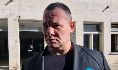 Кметът на Мъглиж Душо Гавазов за „дома на ужасите“ пред ФАКТИ: Нека хората не се страхуват да подават сигнали | ФАКТИ.БГ - 1 Кметът на Мъглиж Душо Гавазов за „дома на ужасите“ пред ФАКТИ: Нека хората не се страхуват да подават сигнали - 1