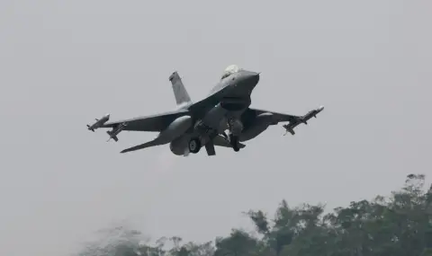 Великобритания: „Не сме във война“, въпреки удара по база в Кипър - 1