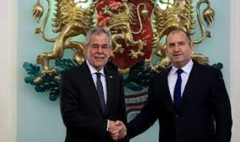 Радев и президентът на Австрия обсъдиха интеграцията на РСМ - 1