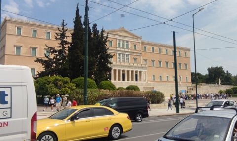 Гърция избира нов парламент - 1