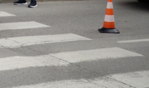 Шофьор помете момиченце на пешеходна пътека в Свиленград и избяга - 1