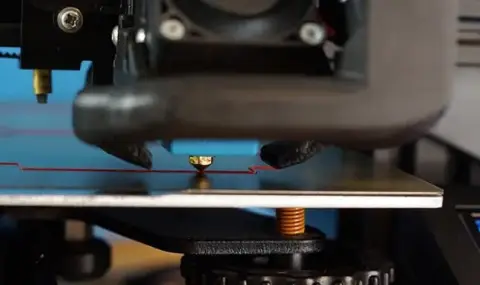 Forget about standard plastic – the future of 3D printing may lie in a bottle of sour milk  - 1