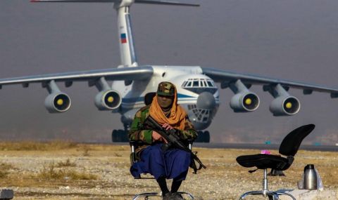 Афганистан преговаря с Русия за възобновяването на полетите - 1