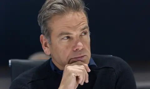 Лаклан Мърдок поема контрола върху медийната империя след Рупърт Мърдок - 1