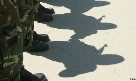 Защо ще пращат децата на военно обучение, България да не би да се готви за война? - 1