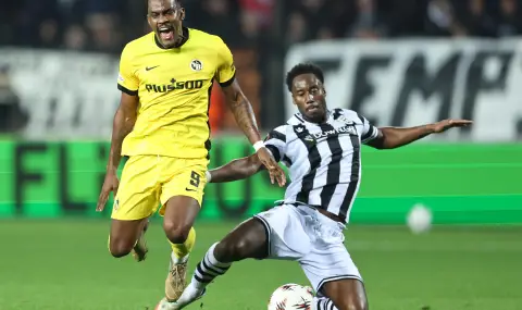 Кирил Десподов титуляр при разгромна победа на ПАОК над Йънг Бойс - 1