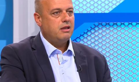 Христо Проданов: ГЕРБ, ДПС и „Възраждане” вече не са плаващо, а твърдо мнозинство - 1