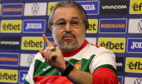 Ясен Петров подава оставка: Това е последният ми мач начело на България - 1