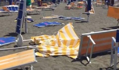 Десетима ранени при торнадо в Италия - 1