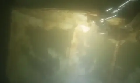 Корпусът на потъналия край Созопол рибарски кораб е цял, не са открити телата на членовете на екипажа