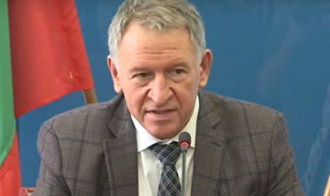 Бившият здравен министър Стойчо Кацаров отнесе 5 бона глоба за конфликт на интереси  - 1